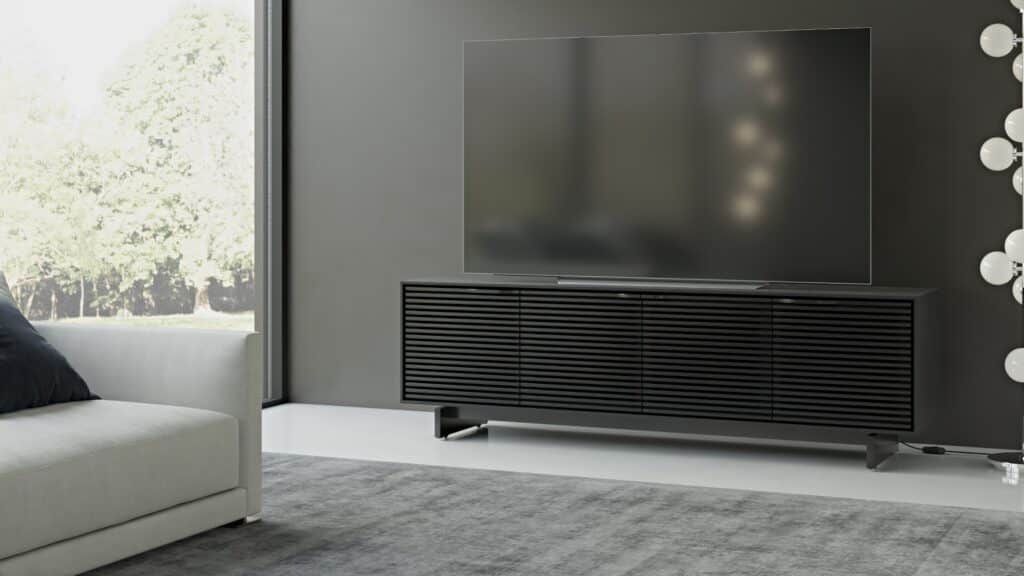 Align storage media base
