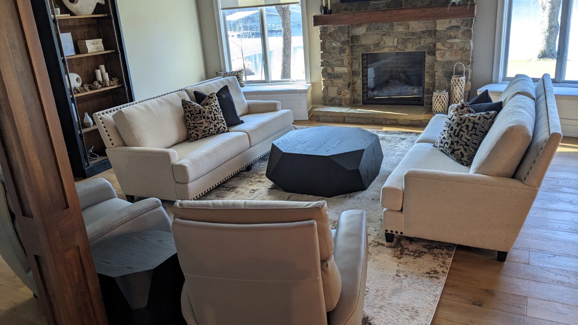 lake home interior design